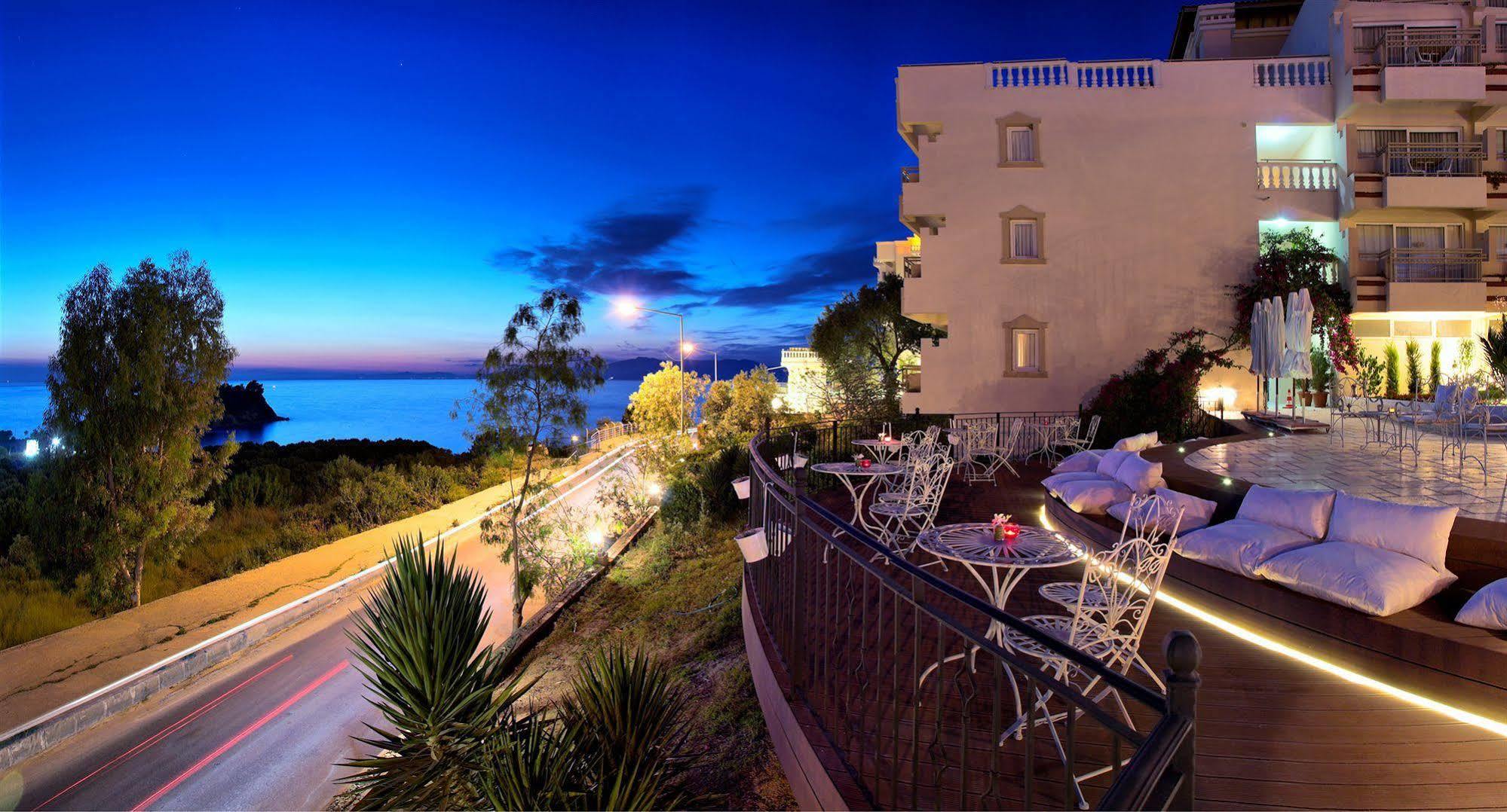 Hotel Carina Kusadasi Exterior photo